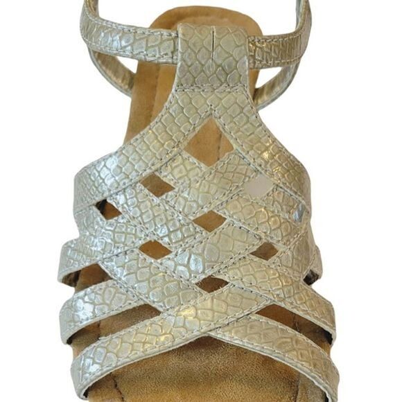 Chaps Toupe Snakeskin Print Wedge Buckle Sandals Size 6.5 - Picture 3 of 8